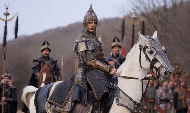 TRT’de yayınlanan Fetihler Sultanı’nda insanlık dışı çalışma koşulları… Sine-Sen’den açıklama var