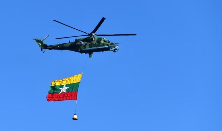 Myanmar’da askeri helikopter düştü: 2 pilot hayatını kaybetti