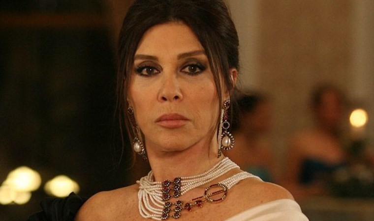 Nebahat Çehre’den korkutan haber: Apar topar hastaneye kaldırıldı!