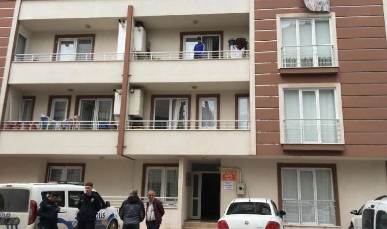 Kocaeli’nde kendisinden haber alınmayan kadın evde ölü bulundu