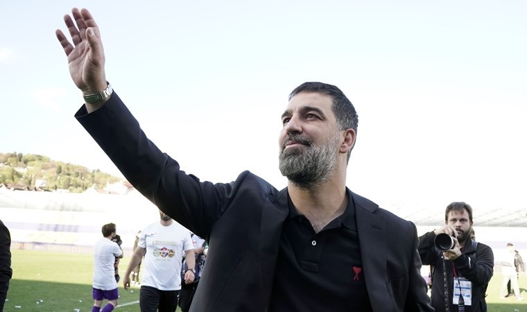 Arda Turan’dan eski hocasına övgü: ‘Benden en çok verim alan teknik direktör…’