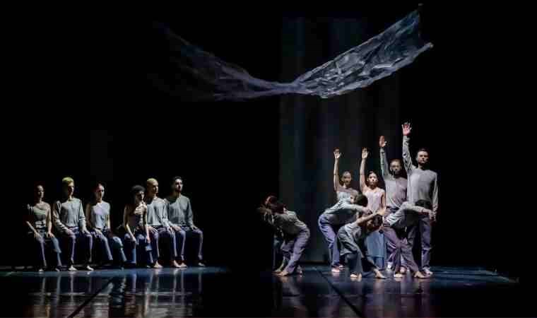 ‘Payidar’ İstanbul izleyicisi ile buluştu: Kadıköy’de sanat rüzgarları esti…