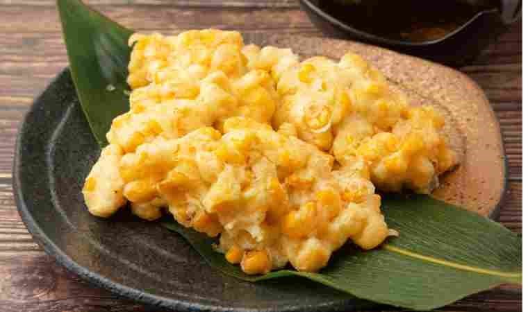 Farklı atıştırmalıklar isteyenlere… 10 dakikanızı alacak Mısır Tempura tarifi!