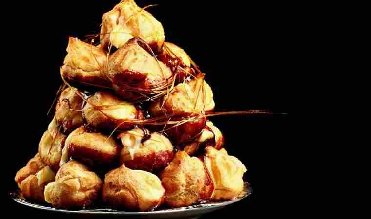 Özel günlerin kurtarıcı olacak Fransız mutfağından enfes bir tarif: Croquembouche