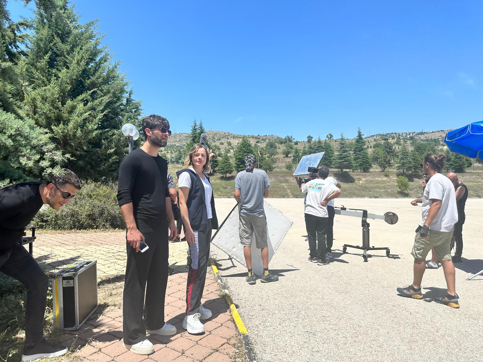 ANDAÇ Elimi Tutarmısın Hülya Diken’den Etkileyici Bir Performans