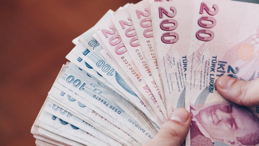 Bakan Işıkhan’dan Asgari Ücret ve Emekli Maaşı İçin Yeni Mesajlar: Zam Takvimi Açıklandı