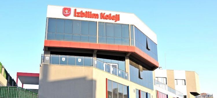 İZBİLİM KOLEJİ: İzmir’in Güneyinde Bilim Yolunda Eğitime Yön Veriyor