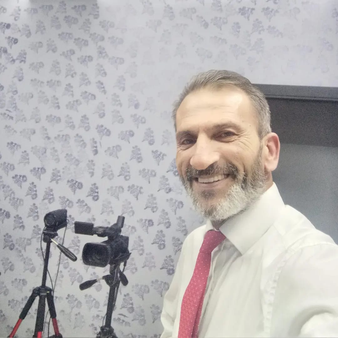 Sanatçı Ramazan Dal: İçsel Yolculuğundan Dijital Platformlara Uzanan Eserler