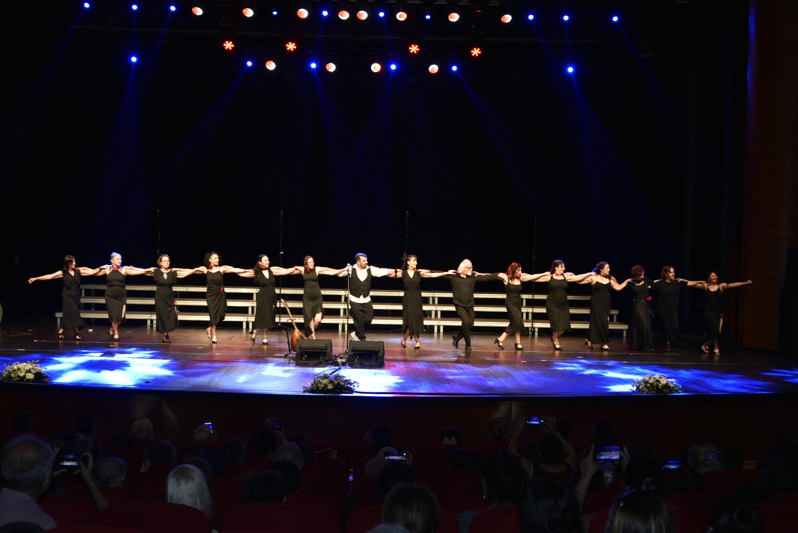 El Ele Sanat ve Kültür Derneği: Sanatı Yaşatanların Sessiz Devrimi