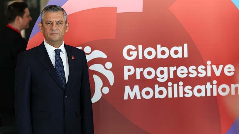 Özgür Özel Barselona’da “Küresel İlerici Seferberlik” Çağrısı Yaptı