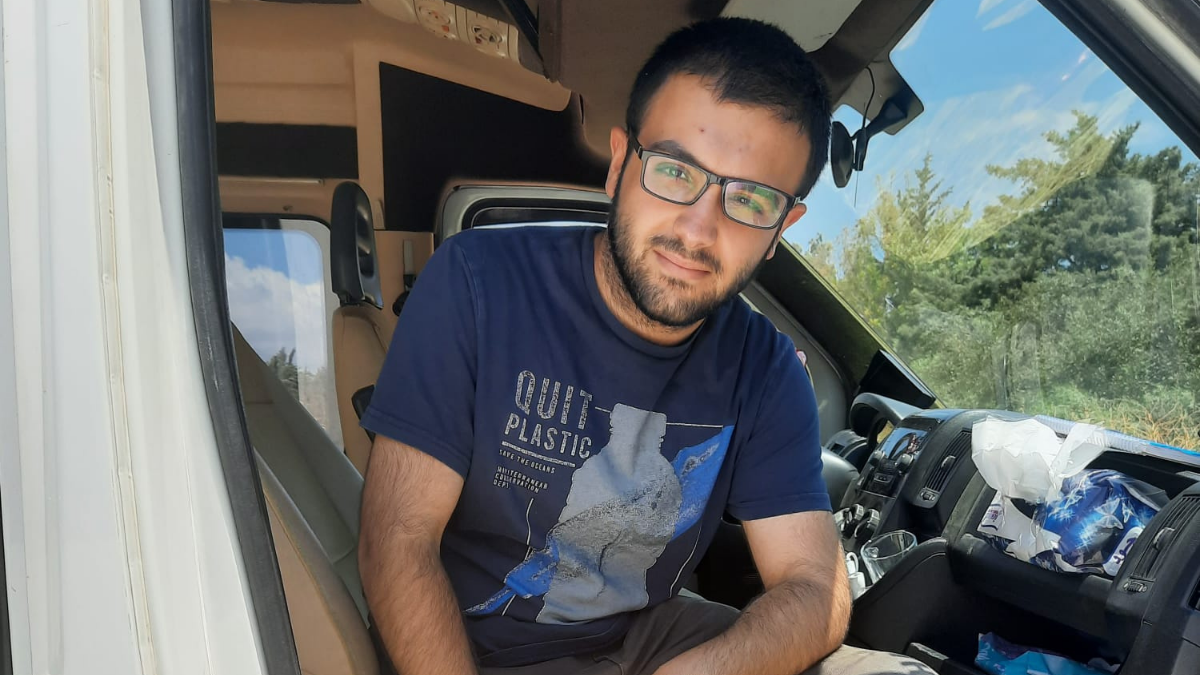 Duyguların Yeni Sesi: Emir İmseytoğlu Müzikte Kendi Yolunu Açıyor