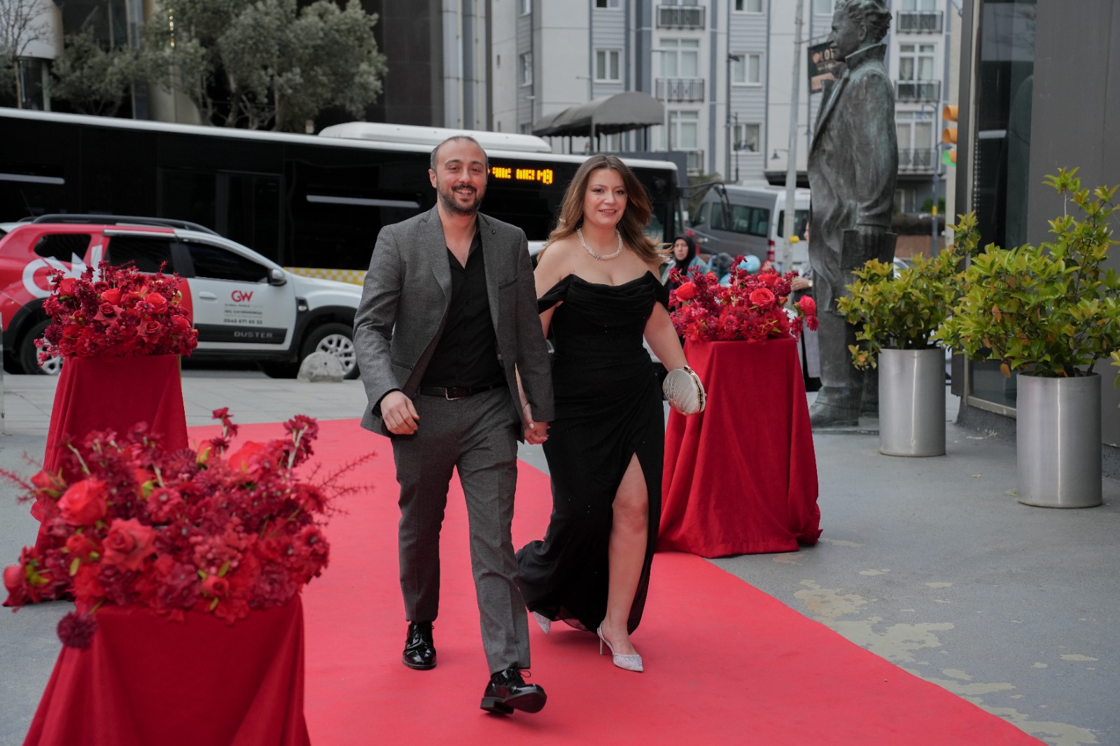 ESSĒRA PARFÜM “YILIN EN İYİ ÇIKIŞ YAPAN MARKASI” SEÇİLDİ