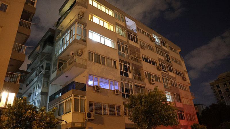 İzmir’de Evlat Cinayeti: Tartıştığı Oğlunu Bıçaklayarak Öldürdü!