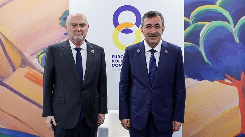 YILMAZ ROMANYA CUMHURBAŞKANI NİCUŞOR DAN İLE GÖRÜŞTÜ