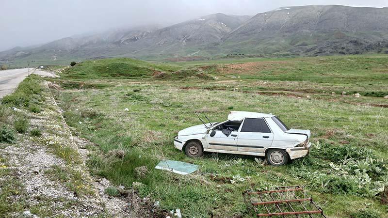 Malatya’da Otomobil Şarampole Devrildi: 7 Kişi Yaralandı