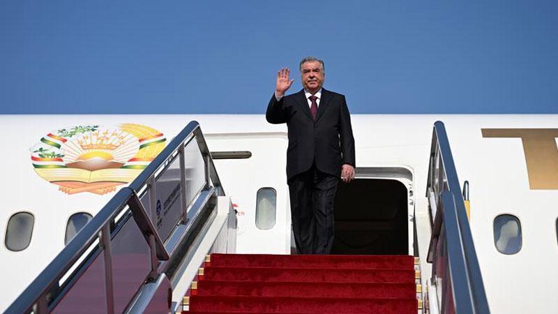 Tacikistan Cumhurbaşkanı Rahman Pekin’de: Çin’e 23’üncü resmi ziyaret