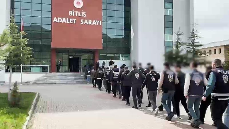 BİTLİS MERKEZLİ YASA DIŞI BAHİS OPERASYONU: 15 KİŞİ TUTUKLANDI