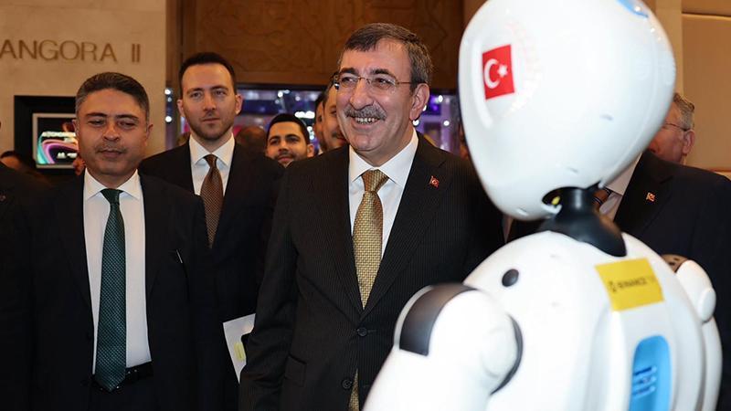 Yılmaz: Yapay Zeka Küresel Ekonomiyi Dönüştüren En Güçlü Alanlardan Biri