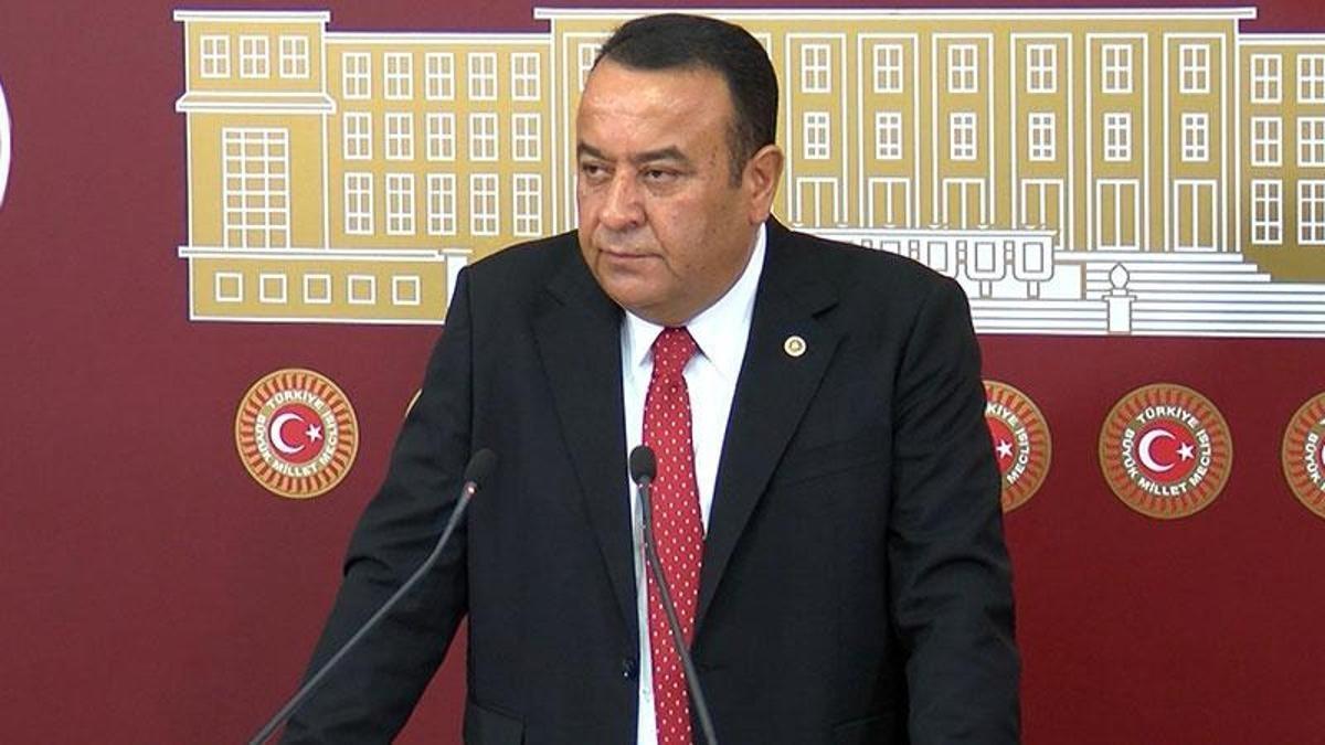 ADNAN BEKER, CHP’DEN İSTİFA ETTİĞİNİ AÇIKLADI