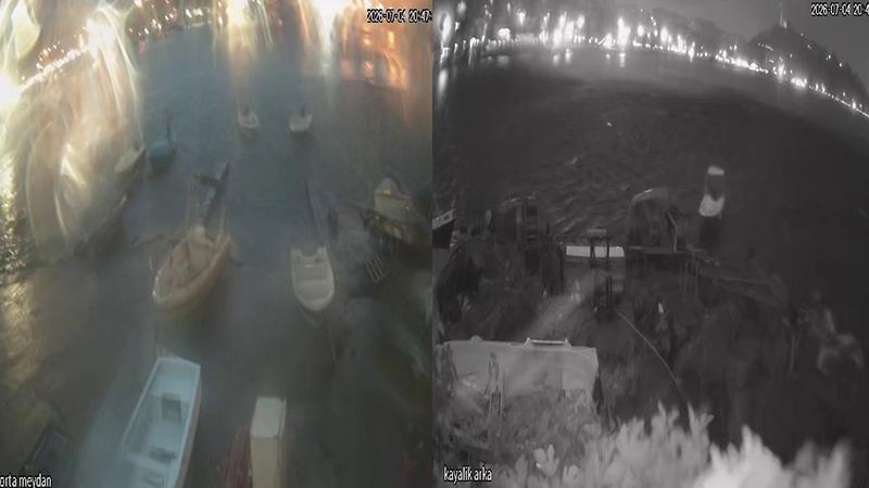 Hortum paniği kamerada! Limandaki tekneler savruldu