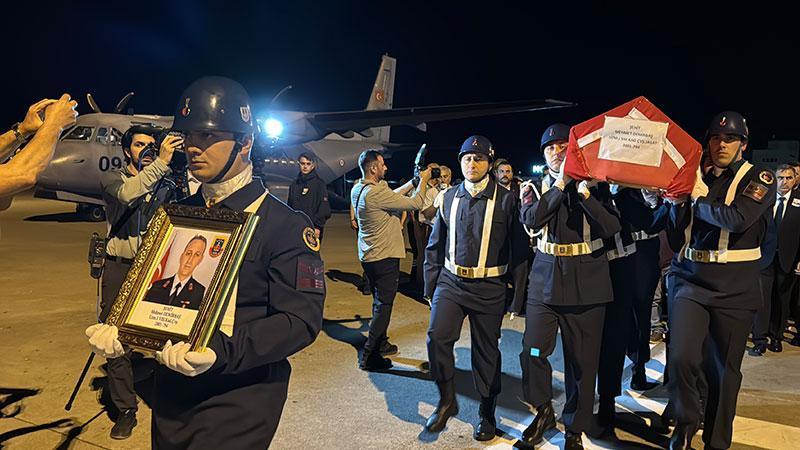 Şehit Jandarma Mehmet Demirbaş Son Yolculuğuna Uğurlanmak Üzere Memleketine Getirildi