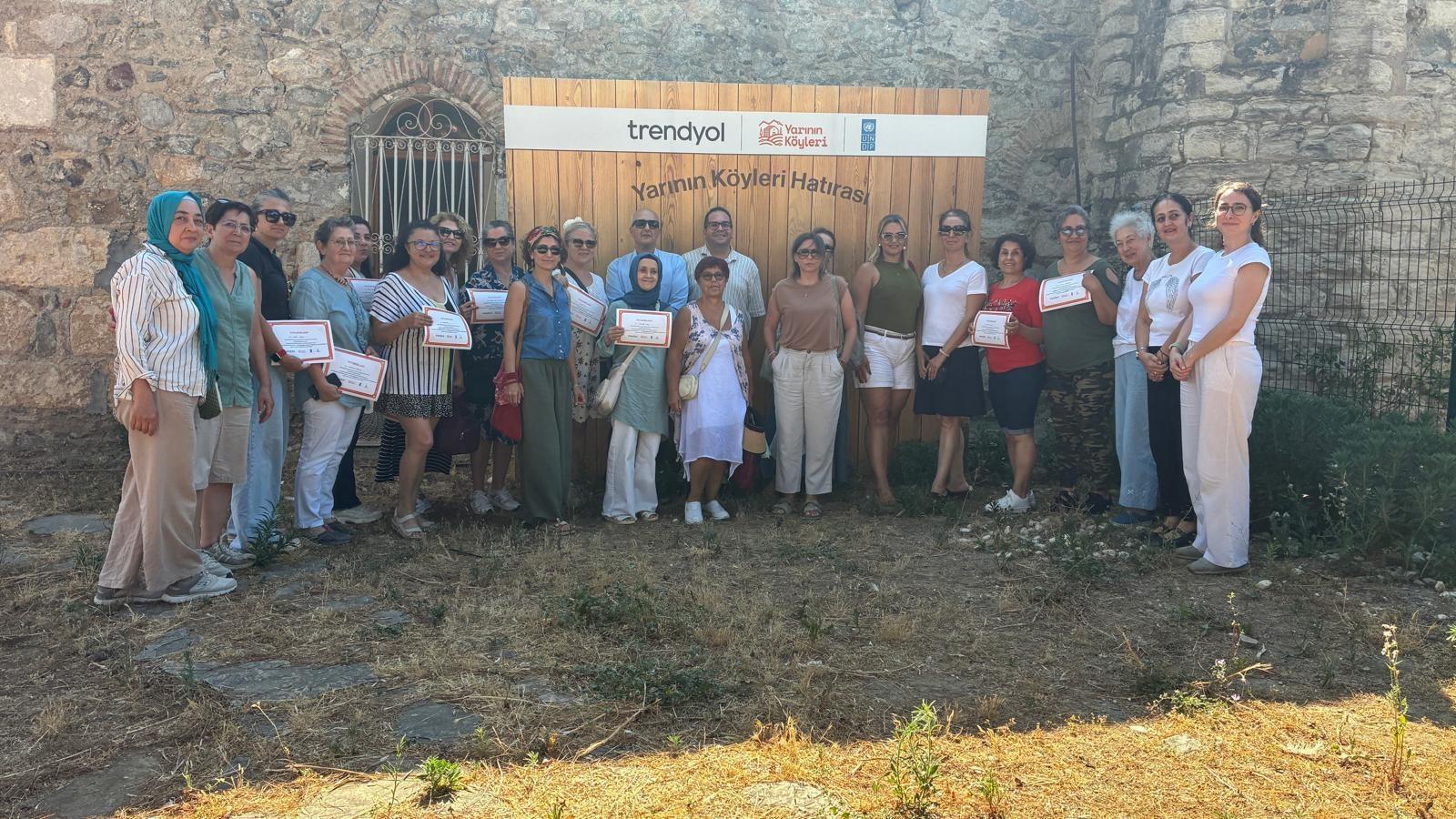 Yapay Zekâ Kırsala Taşınıyor: Üreticilere Dijital Pazarlama ve E-Ticaret Eğitimi