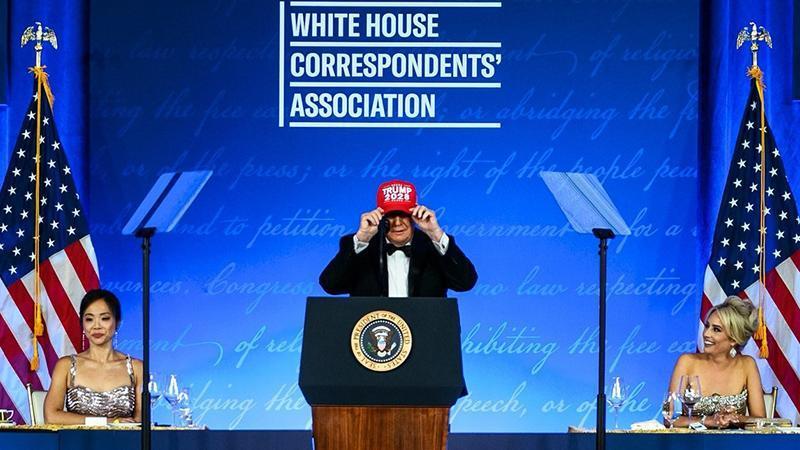 Trump’tan “TRUMP 2028” Sürprizi: Beyaz Saray Muhabirleri Yemeği’nde Dördüncü Dönem Adaylığını Duyurdu