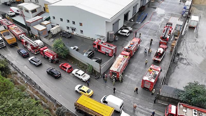 Kemerburgaz’daki Kimya Fabrikasında Kimyasal Alarm: Yoğun Koku Paniğe Neden Oldu