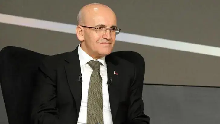Şimşek: Turizm geliri 65,2 milyar dolarla seviyesini korudu