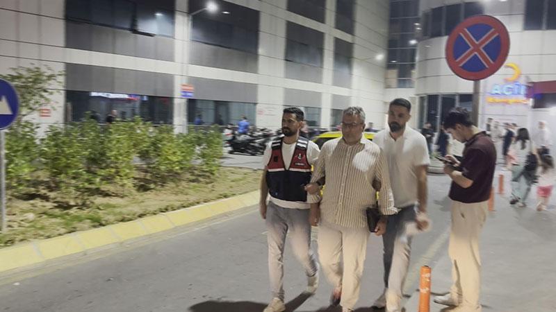 Gazeteci Cem Küçük adliyeye sevk edildi: Savcılık tutuklanmasını istedi