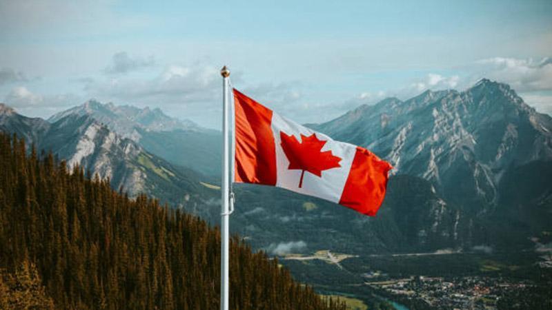 British Columbia’daki yangınlarda tahliyeler arttı