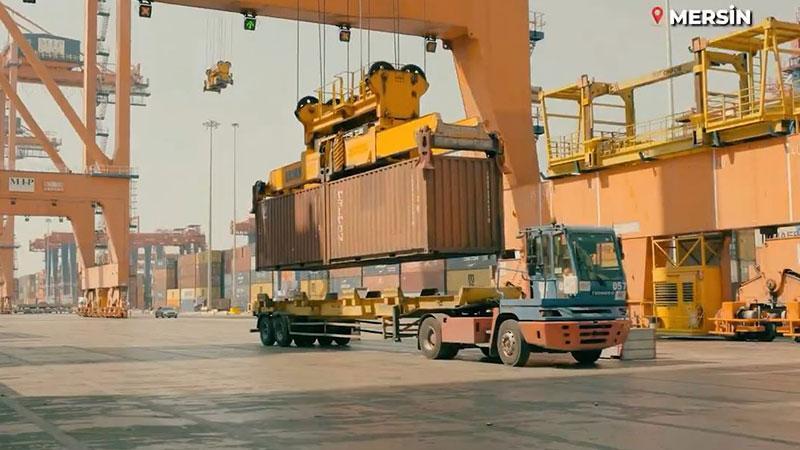 Türkiye’den Lübnan’a 15,6 Tonluk Tıbbi Yardım Gönderildi
