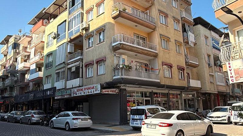 Kocasının boğmaya çalıştığı kadın hayatını kaybetti