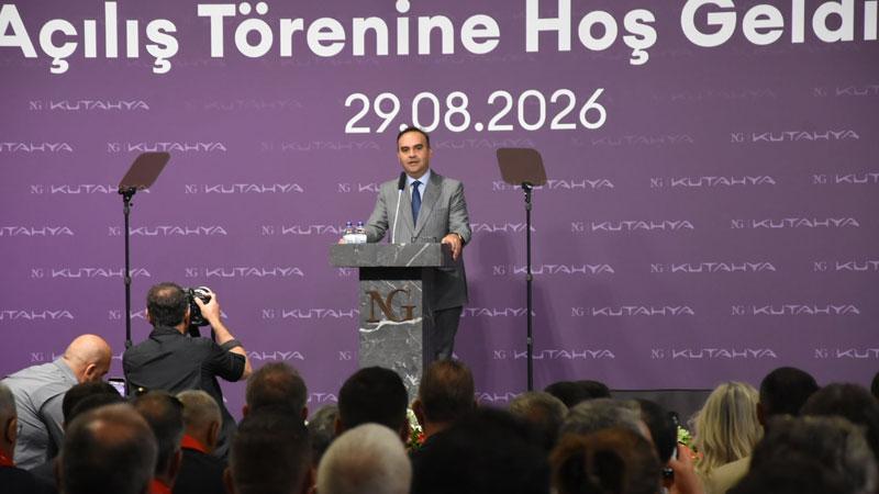 Bakan Kacır: 8 milyar liralık seramik fabrikası Kütahya’da üretime başladı