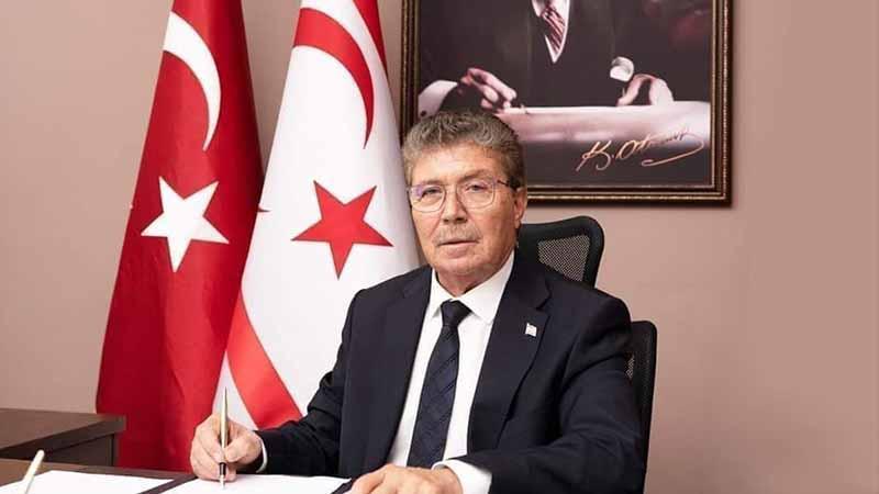 Ünal Üstel: “Kıbrıs Türk halkı özgürlüğünden ve devletinden asla vazgeçmedi”