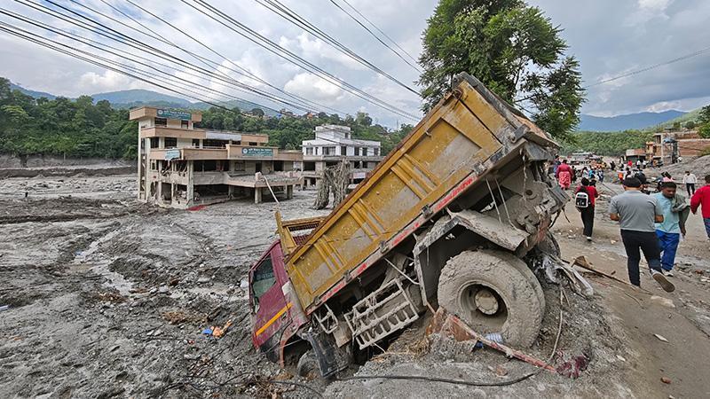 Nepal’de sel felaketi: Can kaybı 1252’ye yükseldi, 4 bin 216 kişi kayıp