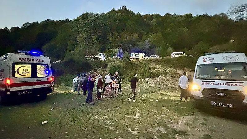 Özbaşı köyünde patpat kazası: 8 kişi hastaneye kaldırıldı