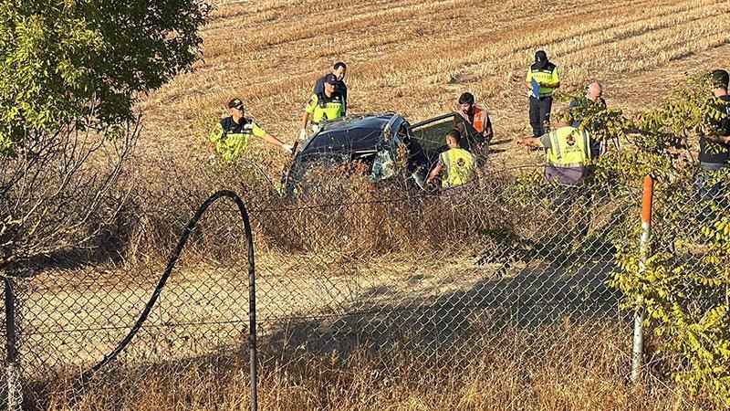 Ergene’de feci kaza: Takla atan otomobil tarlaya devrildi