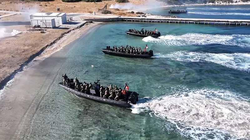 MSB duyurdu: İzmir’de Deniz Hücum Harekatı Eğitimi yapıldı