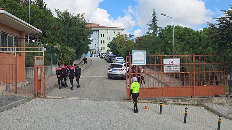 Başakşehir’de okulda bıçaklı kavga: 10 yaşındaki öğrenci yaşamını yitirdi