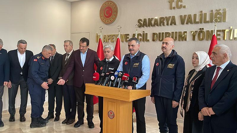 Bakan Çiftçi Sakarya’daki Sel Bölgesinde: 170 Bin Kanatlı Hayvan Telef Oldu