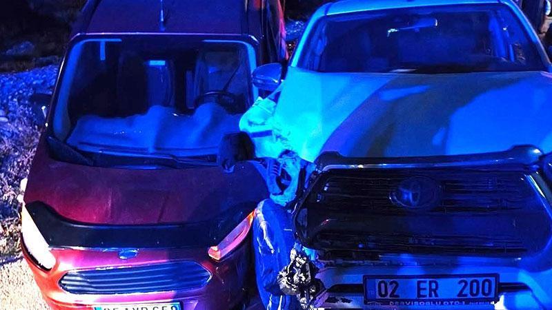 Kahta-Siverek Yolunda Kaza: 8 Kişi Hastaneye Kaldırıldı